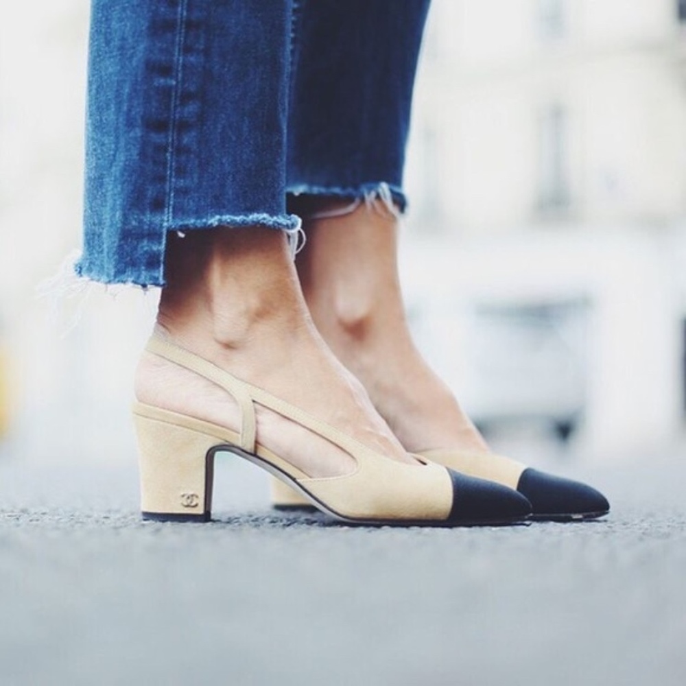 CHANEL Lambskin and Grossgrain Cap Toe Slingback